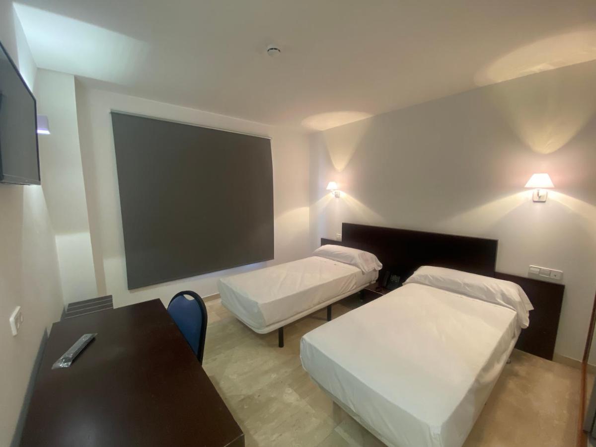 Cityexpress Hotel San Fernando - Carcagente エクステリア 写真