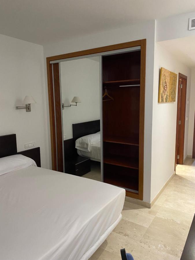 Cityexpress Hotel San Fernando - Carcagente エクステリア 写真